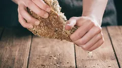 Miten valita kaupasta terveellisin leipä: ravitsemusterapeutin helpot vinkit