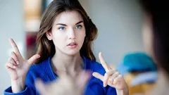 Psykologit: 5 elettä, joita vain älykkäät ihmiset käyttävät keskustelun aikana