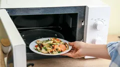 Mikroaaltouuni ei ole vain lämmittämistä varten – mihin se todella pystyy?